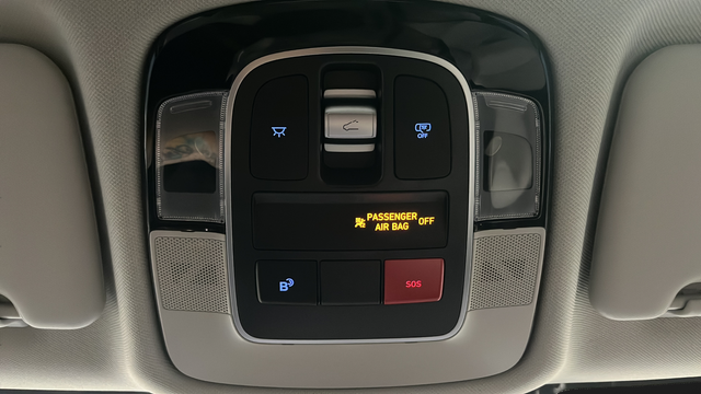 Used 2025 Ash Black Hyundai Limited image 32