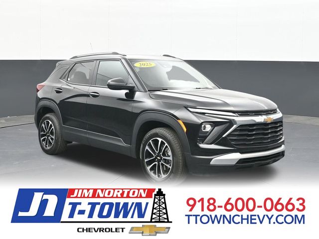 Mosaic Black Metallic 2025 Chevrolet Trailblazer SUV / Crossover Four-Wheel Drive 9-Speed Automatic