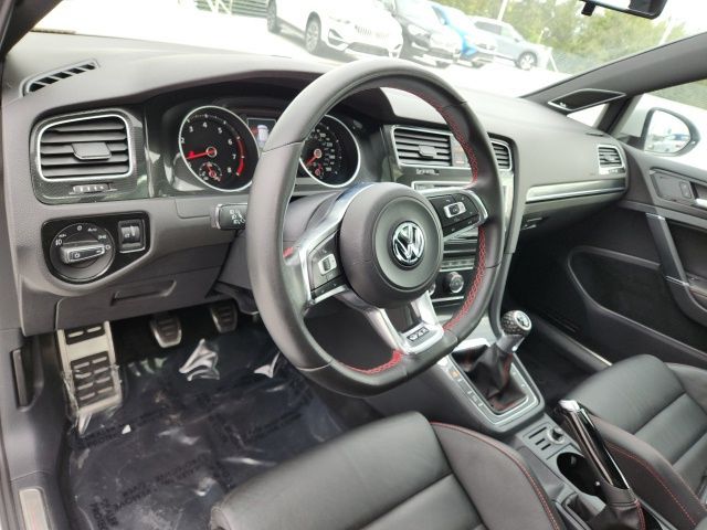 2016 Volkswagen Golf GTI SE 27