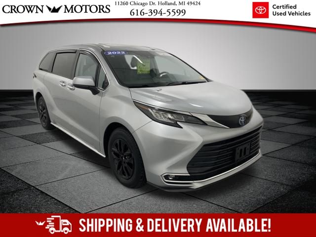 2022 Toyota Sienna XLE 7-Passenger FWD