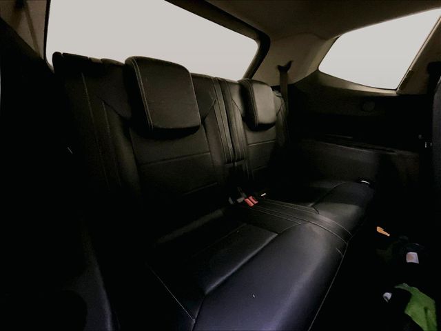 2021 Volkswagen Atlas 3.6L V6 SE w/Technology White at Subaru and VW of Moon Township