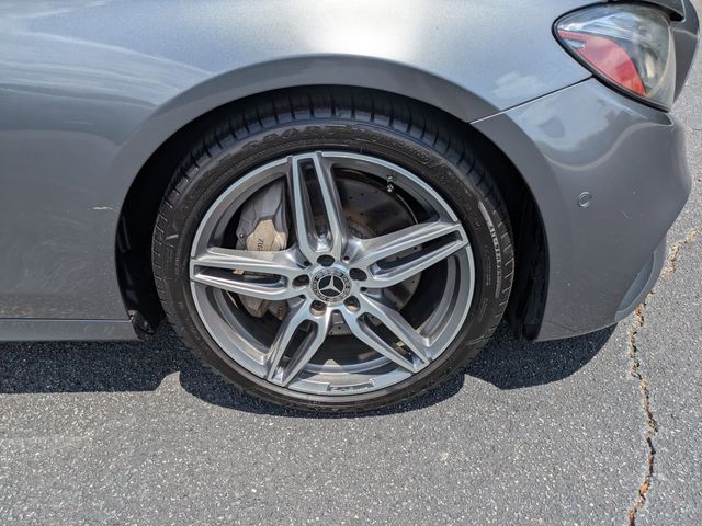 2019 Mercedes-Benz E 300 