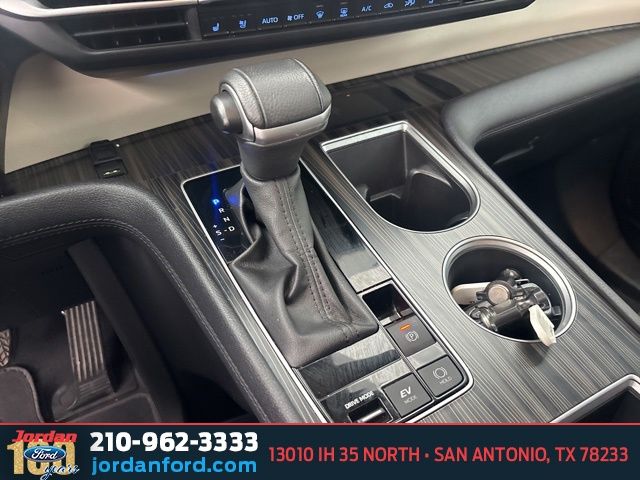 Used Car 2024 Toyota Sienna  Platinum For Sale Under $50,000 In San Antonio, Texas