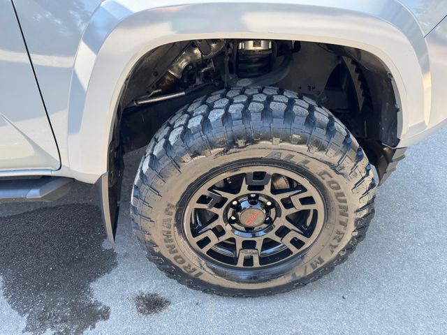 2021 Toyota Tacoma TRD Off-Road 12