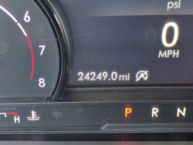 Used 2020 White Lincoln Standard image 19