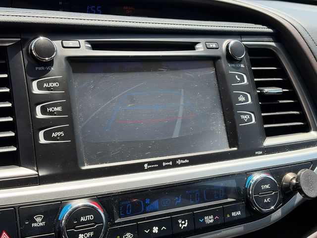 Used 2016 Toyota Highlander SUV