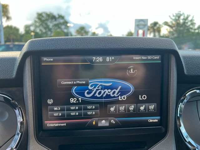 2014 White Platinum Clearcoat Metallic Ford F-250SD Platinum 4X4 Truck