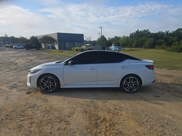 Used 2024 White Nissan SR image 4