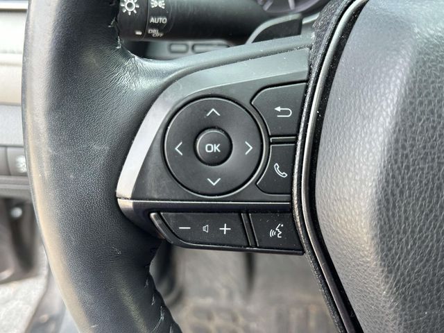 Used 2022 Gray Toyota SE image 24