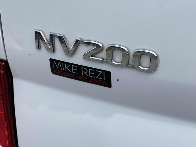 2021 Nissan NV200 S 13