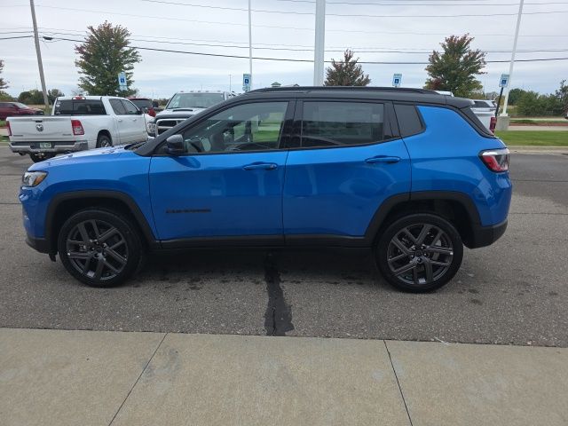 2026 Jeep Compass Limited - Hydro Blue Pearlcoat exterior view 9