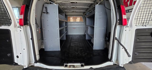 View vehicle photo 6