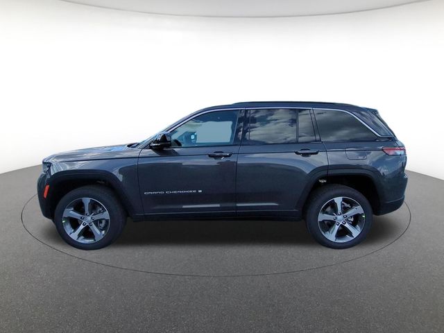 new 2026 Jeep Grand Cherokee car, priced at $43,186