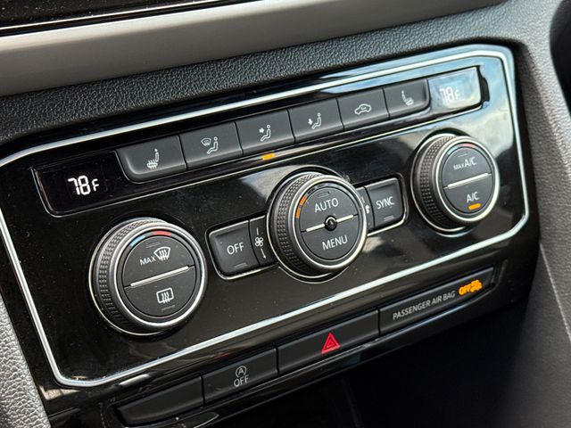 Used 2023 Silver Volkswagen 2.0T SE w/Technology image 25