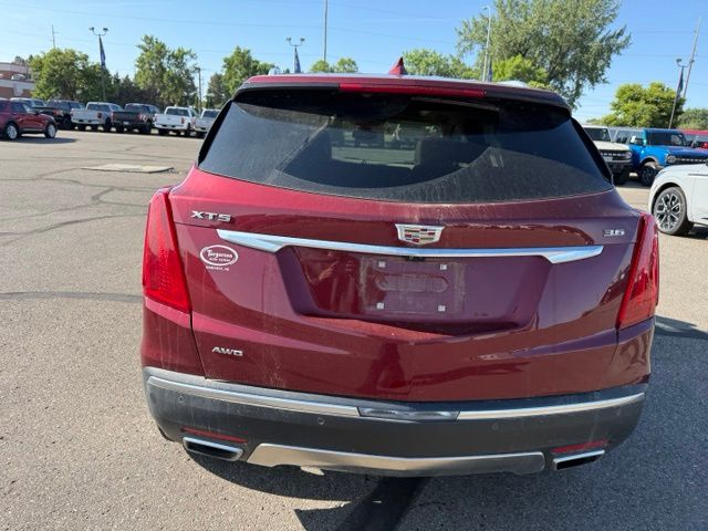 2017 Red Cadillac XT5 Platinum AWD SUV