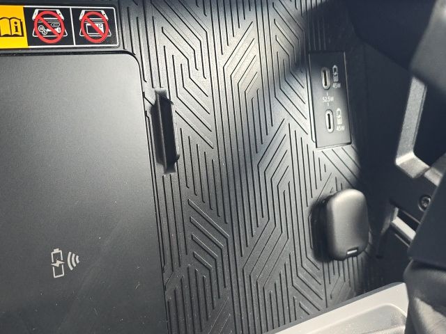 2025 Toyota Tacoma TRD Sport:C02704B