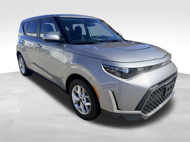 2023 Kia Soul LX Gray at Bob King Buick GMC