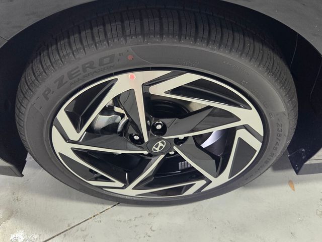 New 2026 Black Hyundai SEL Sport image 16