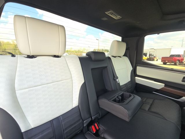 2022 Toyota Tundra Hybrid Capstone:168720A