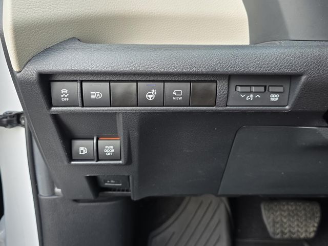Used 2024 Toyota Sienna Van
