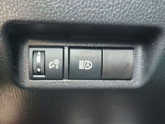 2023 Toyota RAV4 XLE Silver at Community Honda