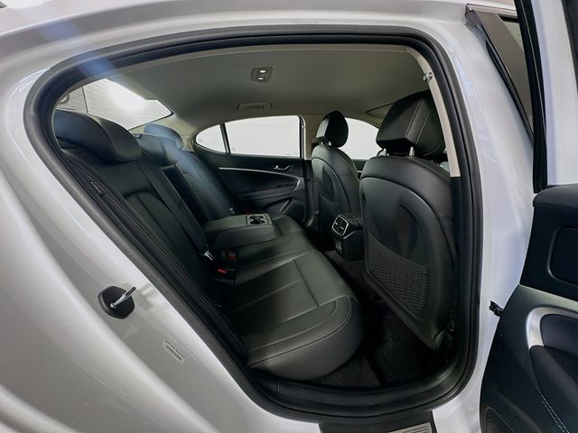 Thumbnail: 2025 Genesis G70 - 28