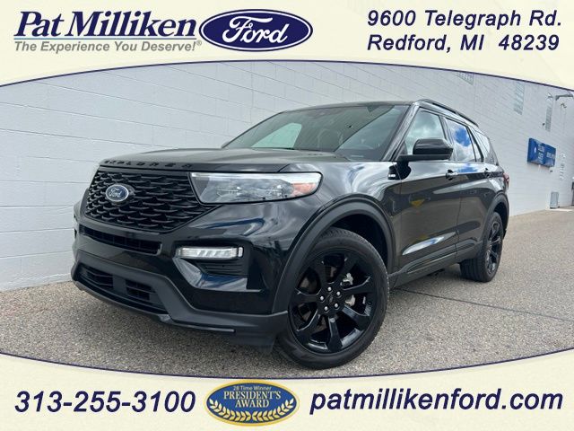 Black Metallic 2023 Ford Explorer SUV / Crossover All-Wheel Drive Automatic