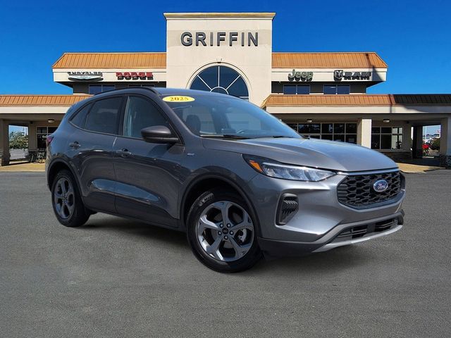 2025 Ford Escape ST-Line FWD