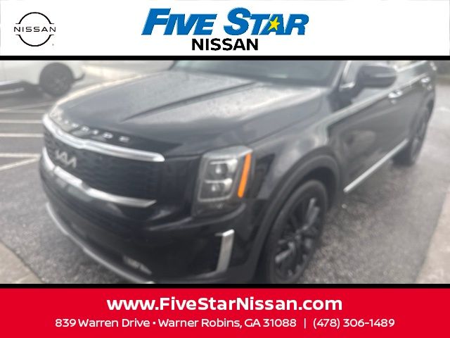 Used 2022 Black Kia SX image 4