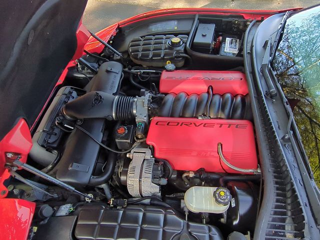 Used 2001 Red Chevrolet Z06 image 27