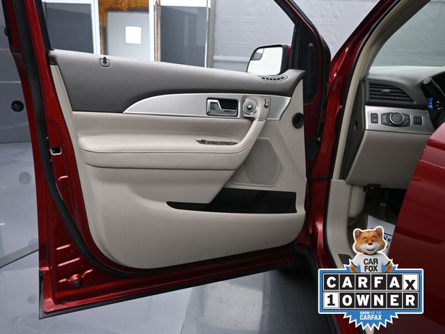 2015 Lincoln MKX photo