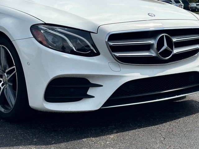 Used 2017  Mercedes-Benz E 300 image 2
