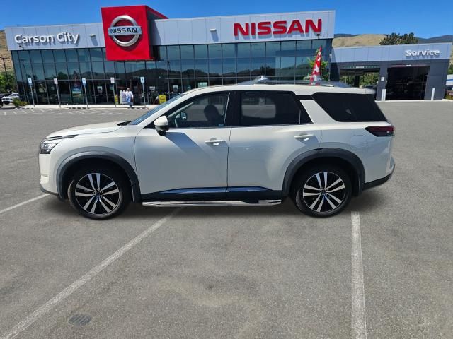 2024 Nissan Pathfinder Platinum 4WD
