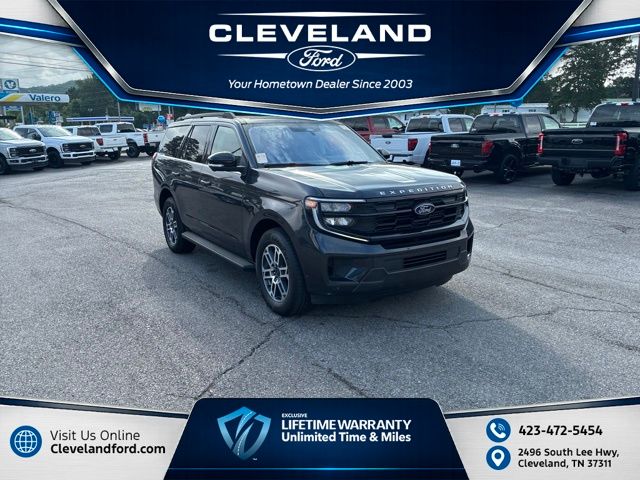 Gray Metallic 2025 Ford Expedition SUV / Crossover 4X2 Automatic