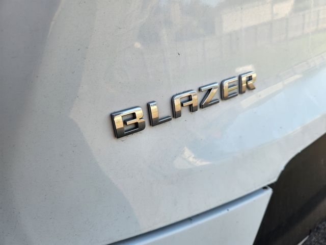 2025 Chevrolet Blazer LT White at Classic Elite Chevrolet Sugar Land
