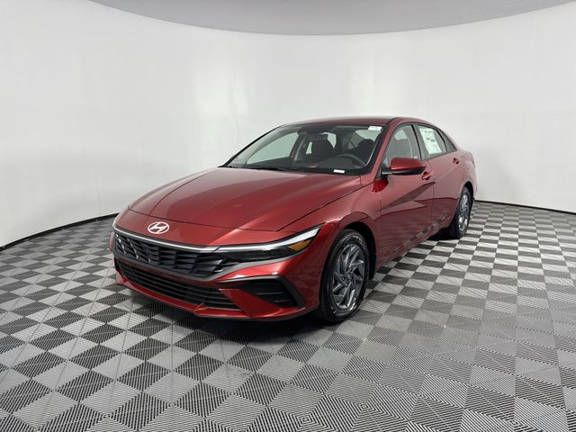 New 2025 Hyundai Elantra Hybrid For Sale in Indianapolis, IN