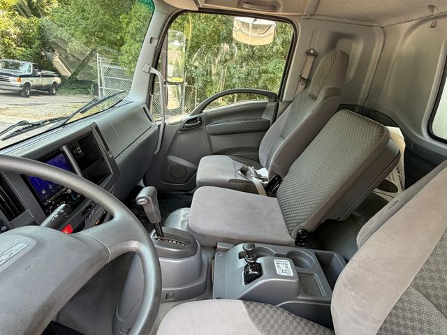 Used 2020 White Chevrolet Base image 15