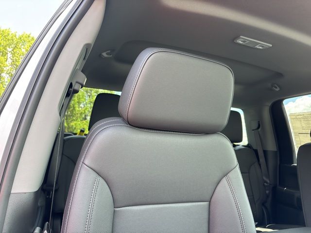 2025 Chevrolet Silverado 2500HD Work Truck photo
