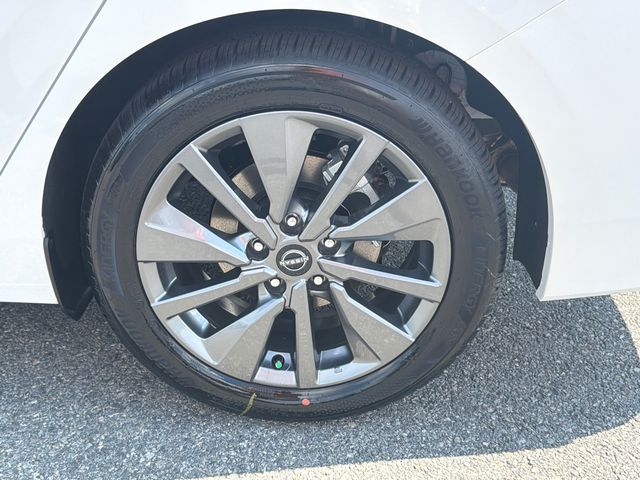 New 2026 Nissan Sentra Sedan