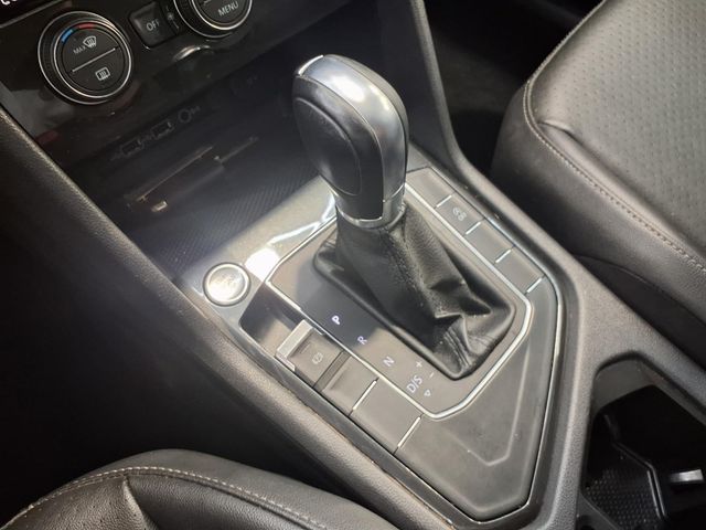 2019 Volkswagen Tiguan 2.0T SE White at Community Toyota