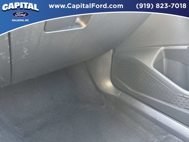 Used 2025 Silver Volkswagen 1.5T SE image 28