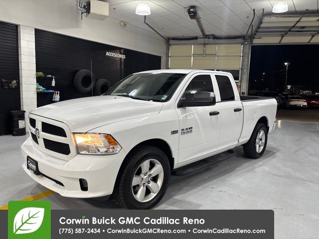 Bright White Clearcoat 2016 RAM 1500 Pickup Truck Four-Wheel Drive 8-Speed Automatic