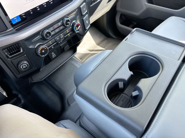 New 2026 Oxford White Ford XL image 27