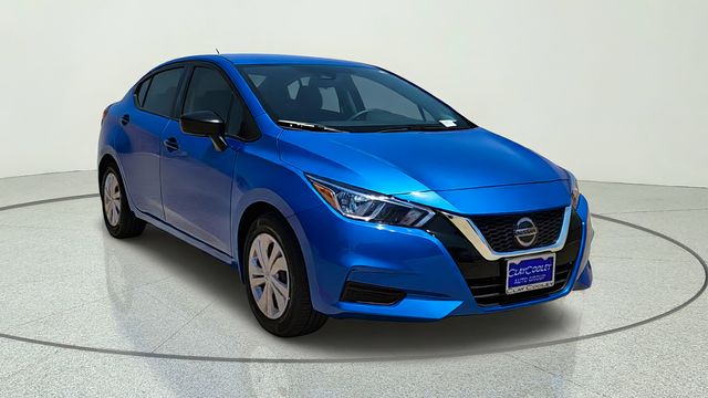 Electric Blue Metallic 2022 Nissan Versa Sedan Front-Wheel Drive 5-Speed Manual