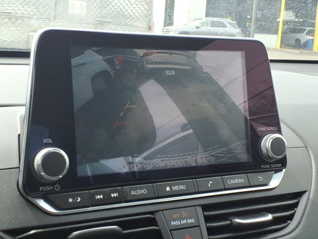 2022 Nissan Altima - Image 15
