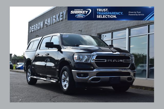 Diamond Black Crystal Pearlcoat 2020 RAM 1500 Pickup Truck Four-Wheel Drive 8-Speed Automatic