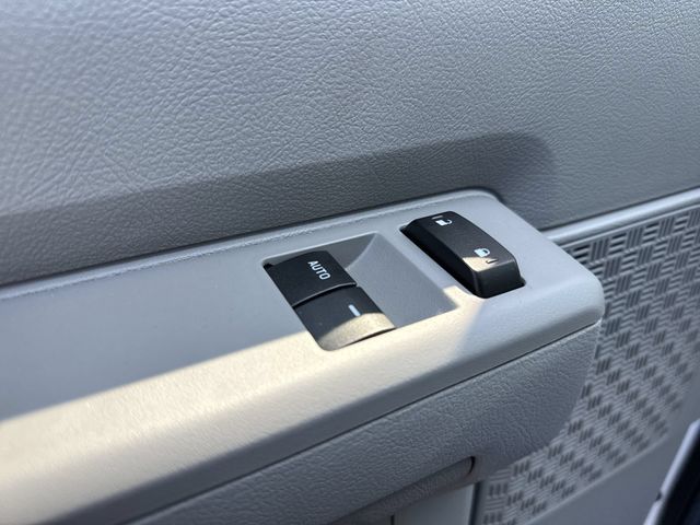 New 2027 White Ford 16FT BOX/LIFTGATE image 20