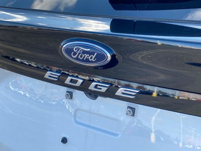 2021 Ford Edge SEL 30