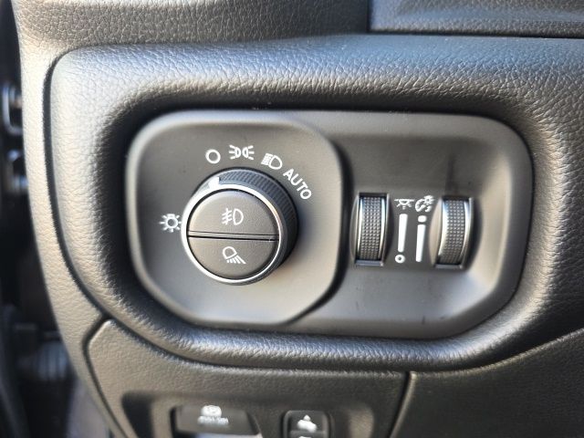 2026 Ram 1500 Big Horn/Lone Star - Granite Crystal Metallic Clearcoat exterior view 15