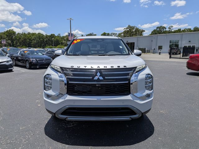 2026 White Diamond Mitsubishi Outlander SE FWD SUV